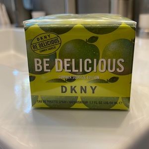New in Box DKNY Be Delicious Summer Squeeze Edition 1.7 oz